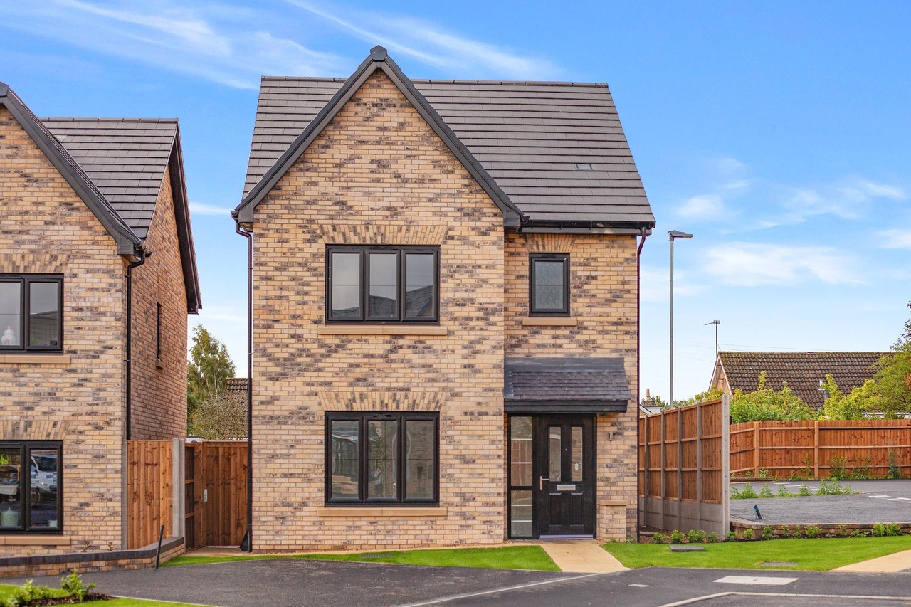 New Build Homes & Houses in Oundle for Sale, near Oakham & Uppingham